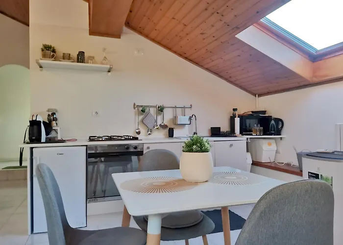 Mave's House 2, Of Como, Near Varenna Appartement